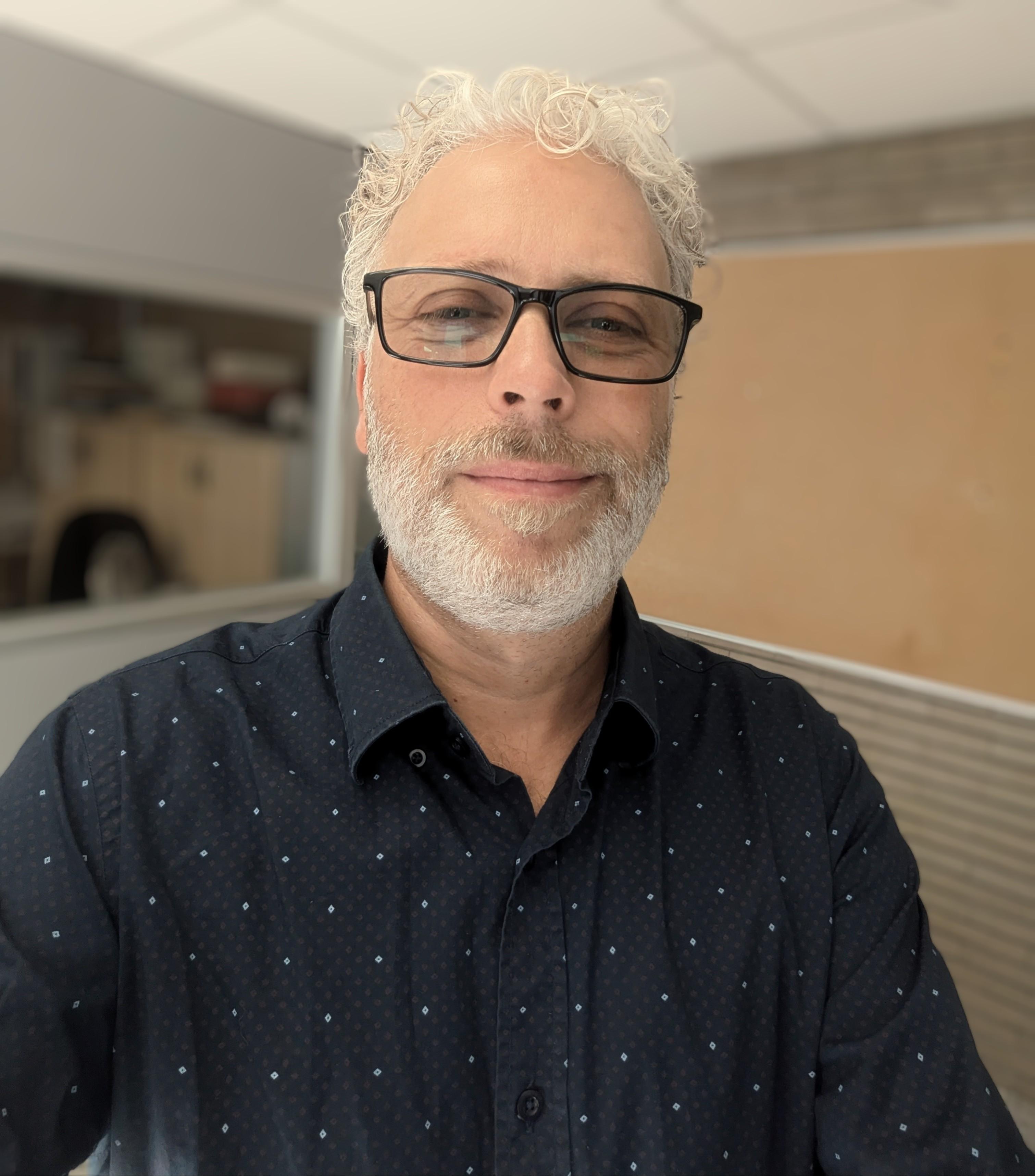 Motion Tales: Invent, Build, Move! Create your story and turn it into a stop motion animation!